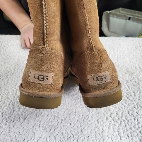 UGG Classic Short Boot women's bootie chestnut size  8 - Picture 5 of 6